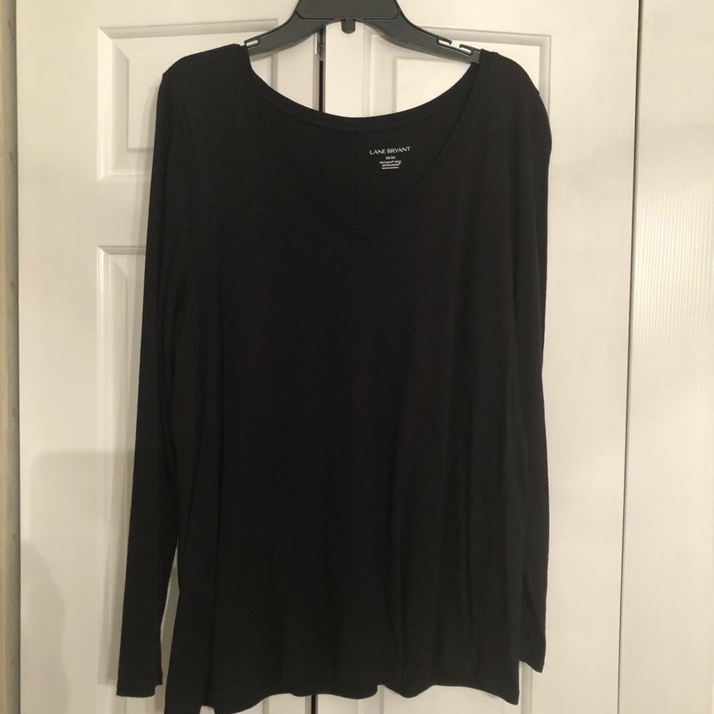 Black tee